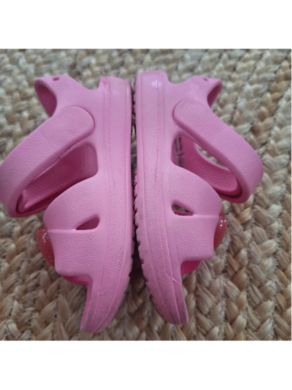 Crocs Pink Glitter Heart Toddler Girls Sandals Size 6 C